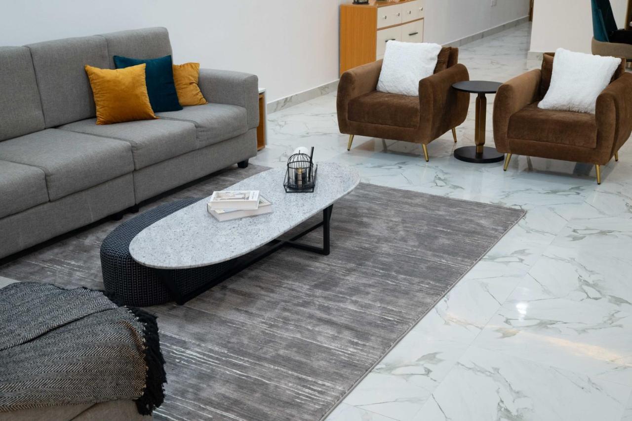 Kay'S Comfort Place Lekki Exterior photo