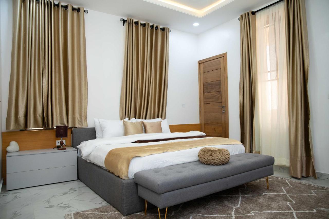 Kay'S Comfort Place Lekki Exterior photo