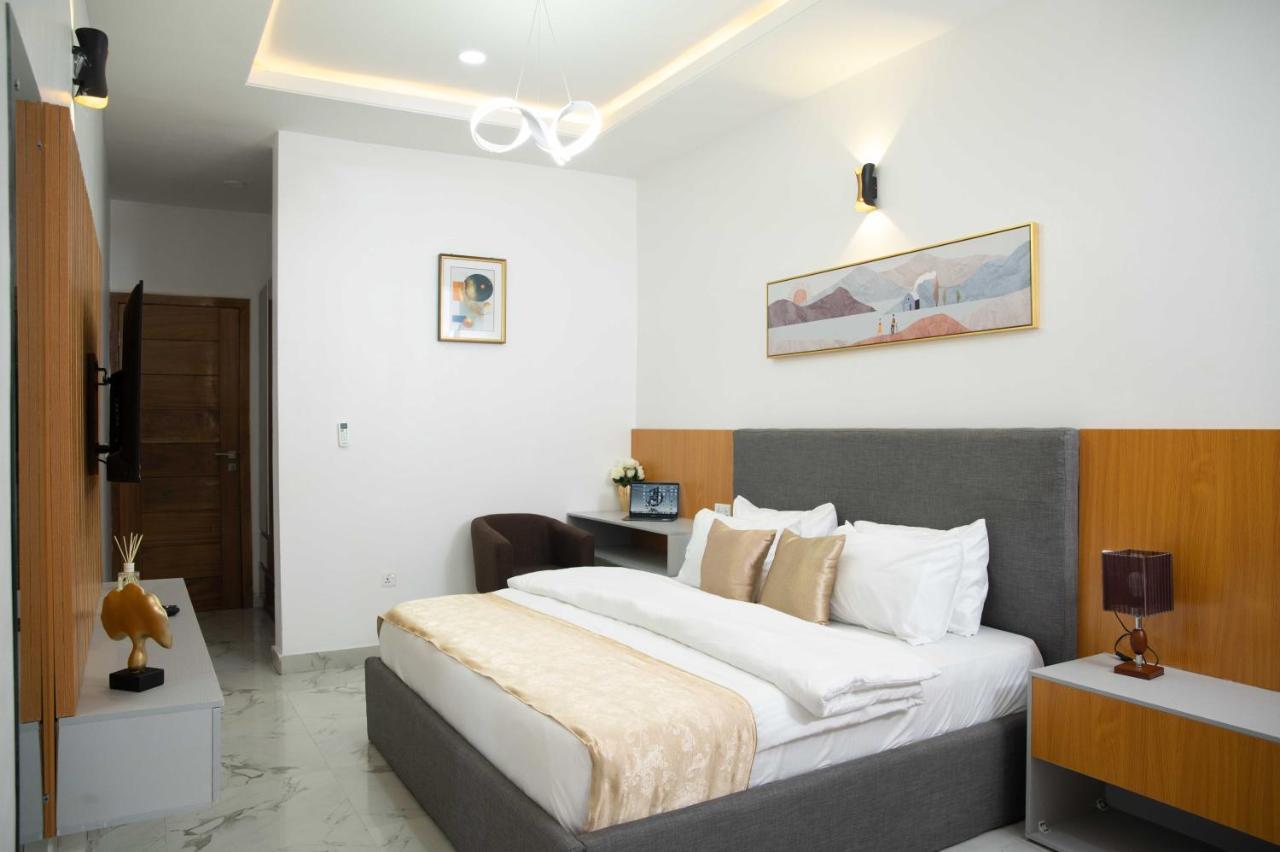 Kay'S Comfort Place Lekki Exterior photo