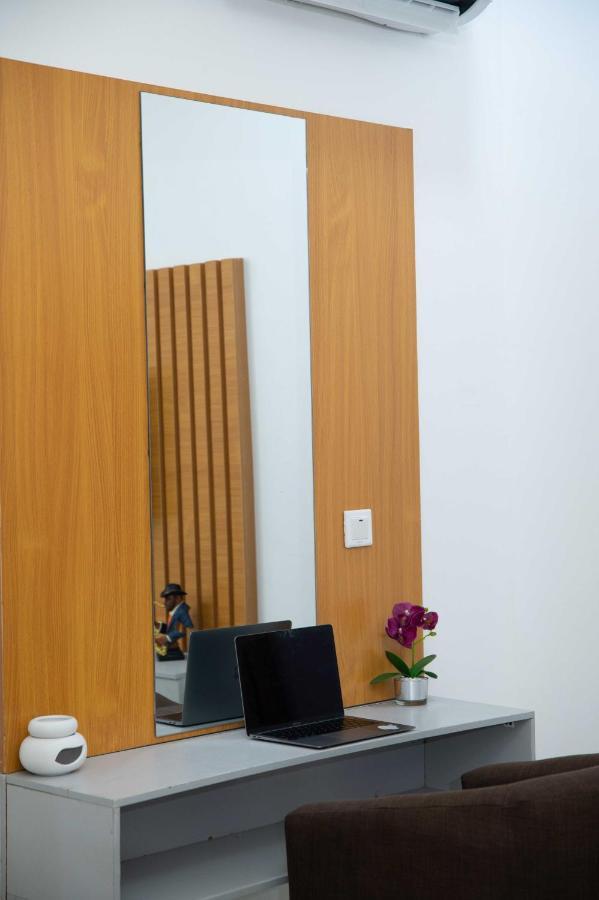 Kay'S Comfort Place Lekki Exterior photo