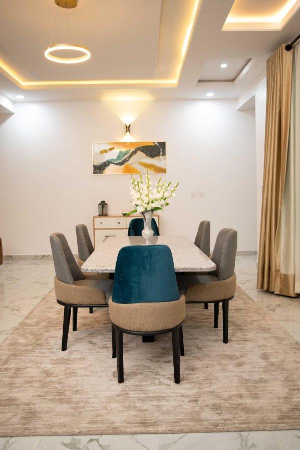 Kay'S Comfort Place Lekki Exterior photo