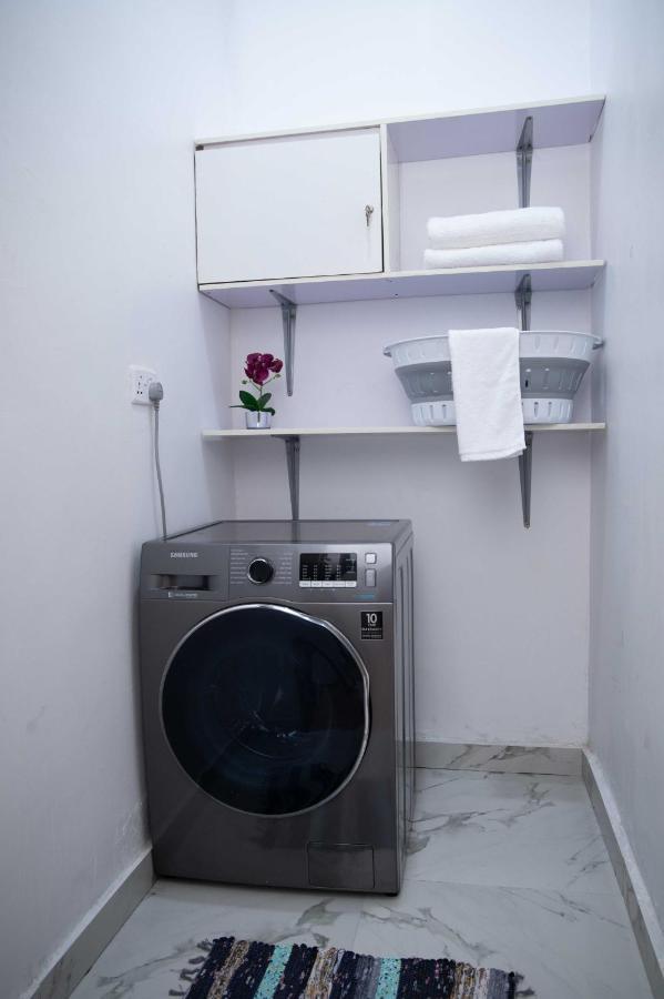 Kay'S Comfort Place Lekki Exterior photo